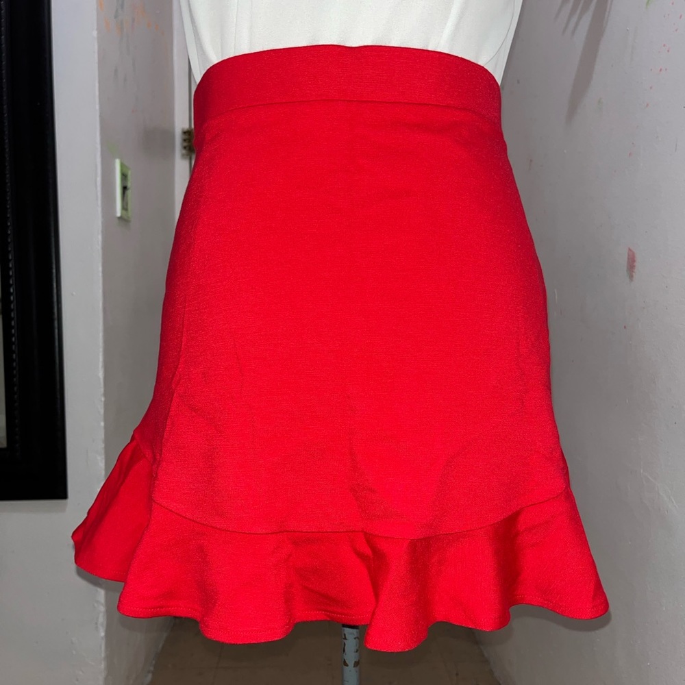 Forever 21 - Red Ruffle Skirt - L - Picture 3 of 4